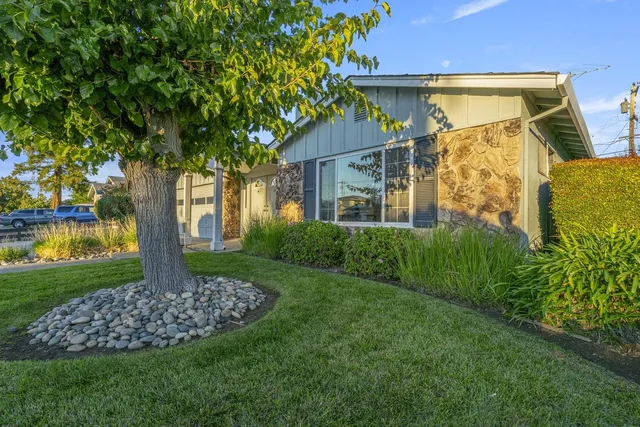 $2,398,000 | 2476 Le Bain Drive, San Jose, CA 95130