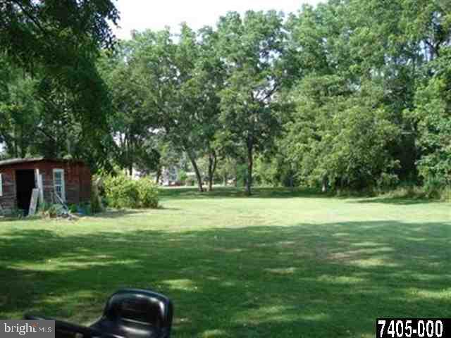 703 Chambersburg Road Gettysburg, PA 17325 - Photo 3 of 10 Gallery Image 3