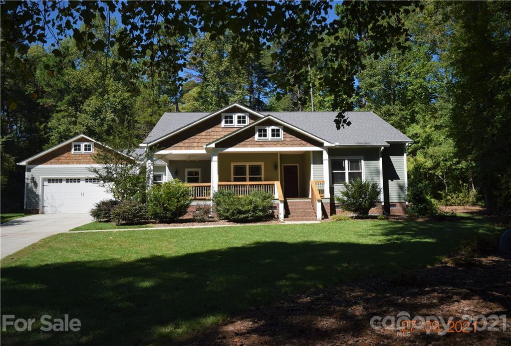 160 Kent Road Salisbury, NC 28147 - Photo 2 of 27 a front view of a house with a yard