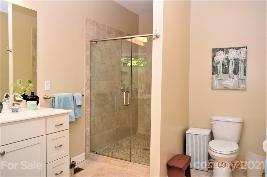 160 Kent Road Salisbury, NC 28147 - Photo 18 of 27 a bathroom with a sink toilet and shower