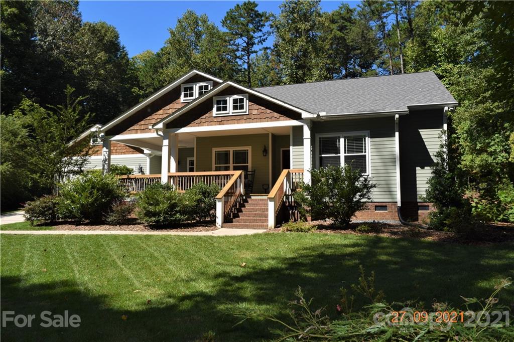 160 Kent Road Salisbury, NC 28147 - Photo 3 of 27 a front view of a house with a yard