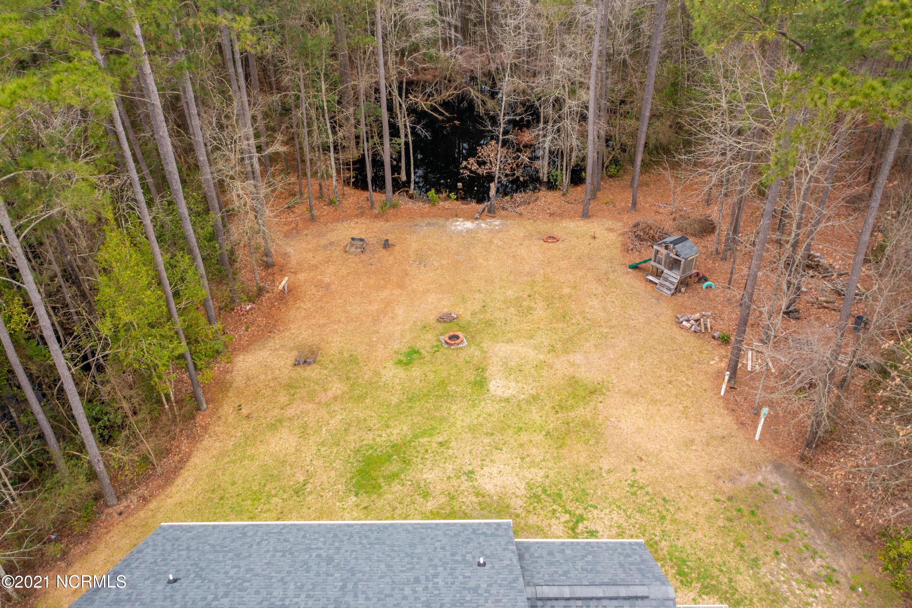 142 Saint Road Richlands, NC 28574 - Photo 3 of 56 142 Saint Road-21