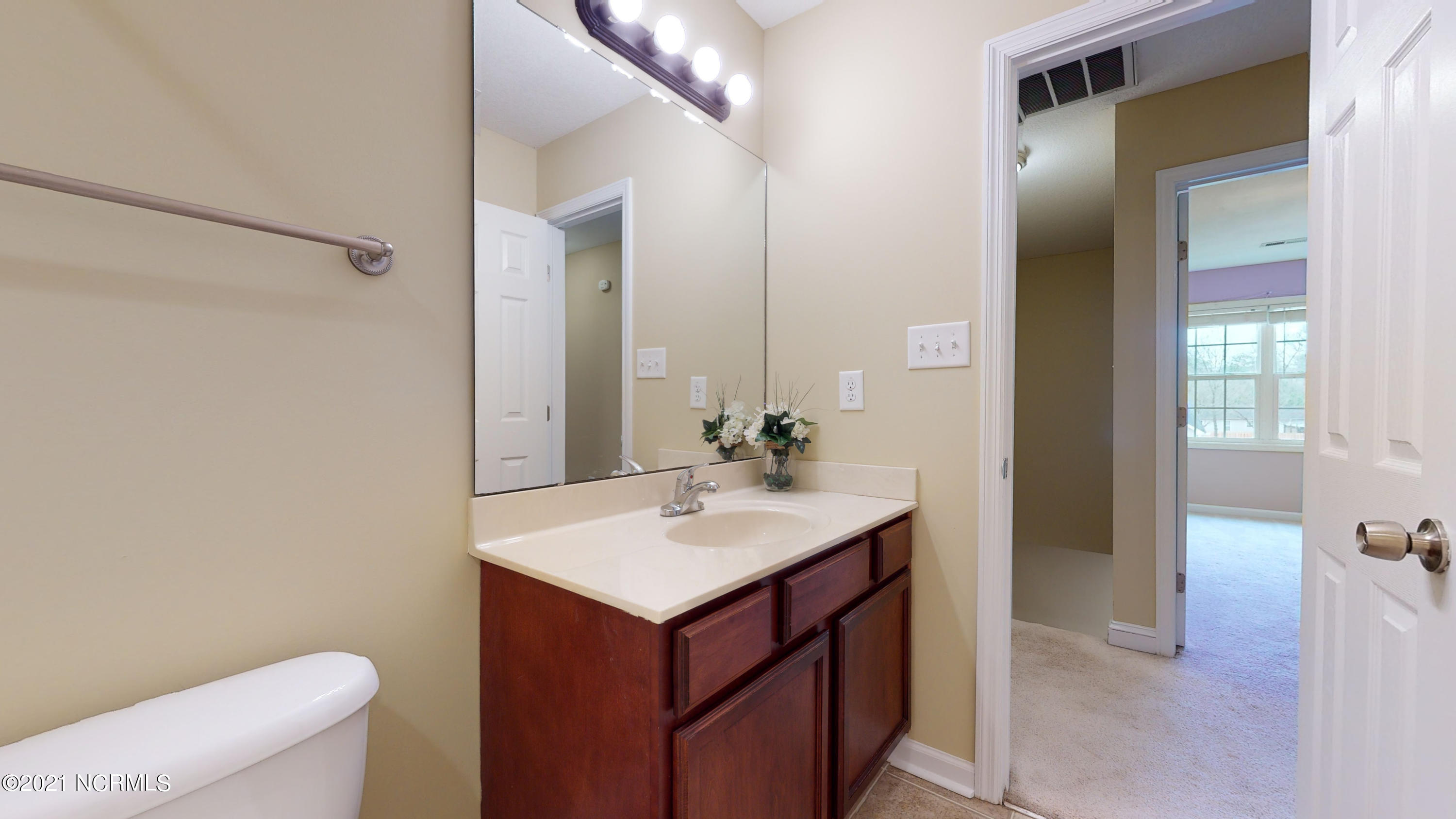 142 Saint Road Richlands, NC 28574 - Photo 53 of 56 Full hall bath