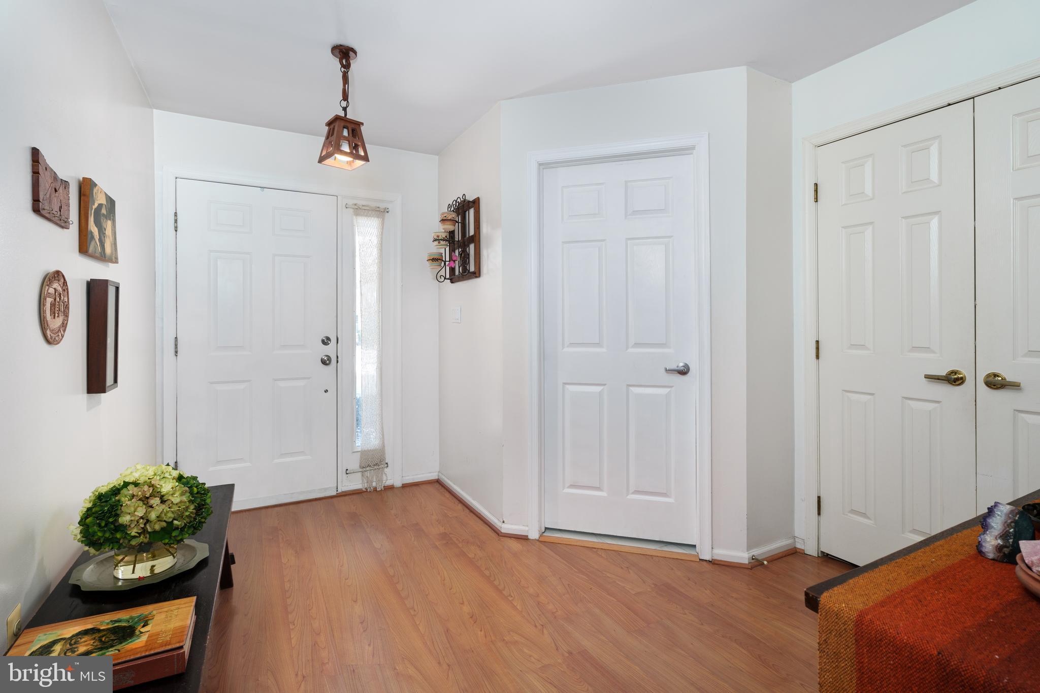 76 Castleton Road Princeton, NJ 08540 - Photo 2 of 27 Entry Foyer