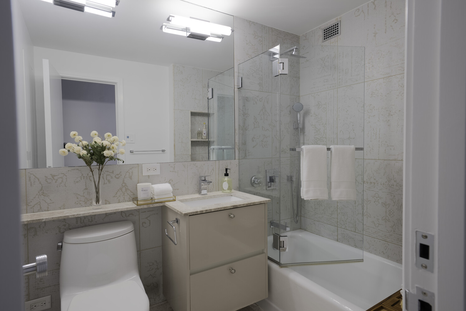 40 East 78th Street, Unit 6F Manhattan, NY 10075 - Photo 10 of 15