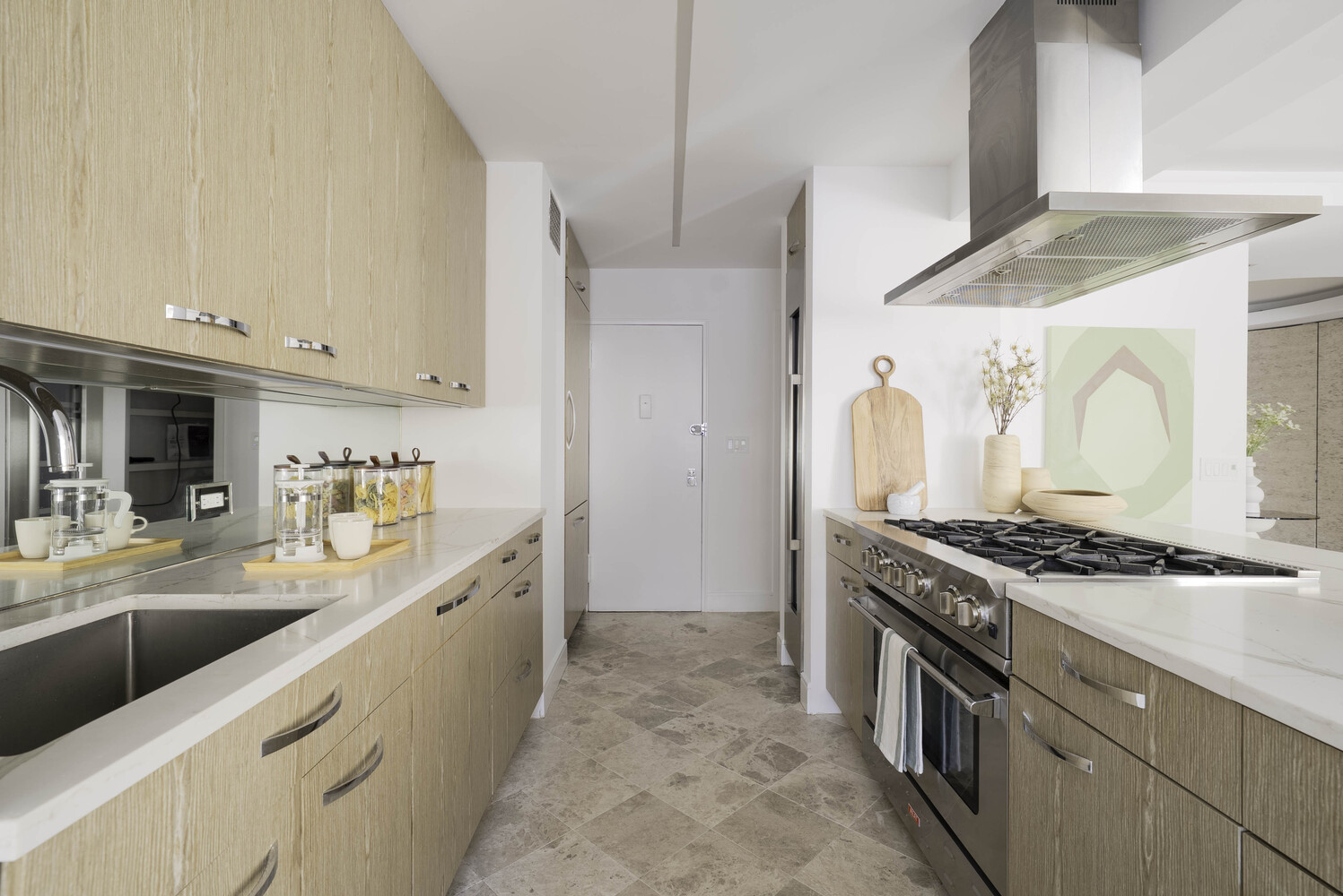 40 East 78th Street, Unit 6F Manhattan, NY 10075 - Photo 5 of 15