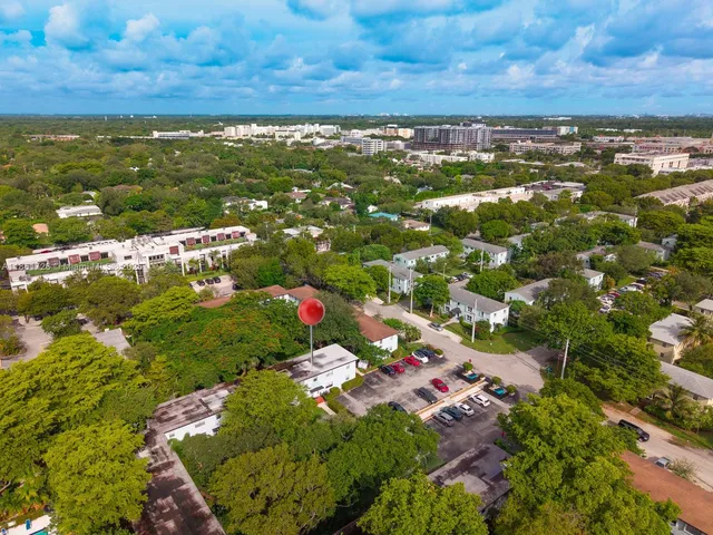 $410,000 | 5640 Southwest 78th Street, Unit 124C, Miami, FL 33143