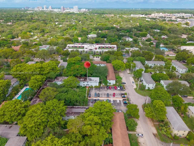 $410,000 | 5640 Southwest 78th Street, Unit 124C, Miami, FL 33143