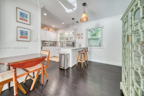 $400,000 | 5640 Southwest 78th Street, Unit 124C, Miami, FL 33143