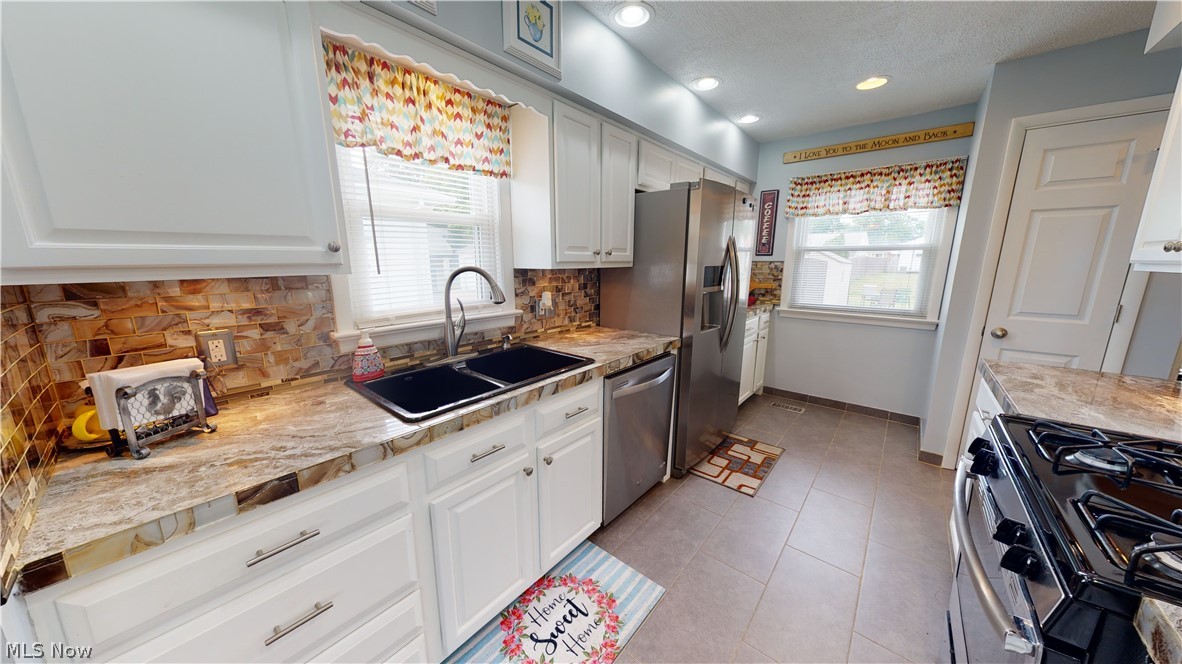 30116 Barjode Road Willowick, OH 44095 - Photo 10 of 27