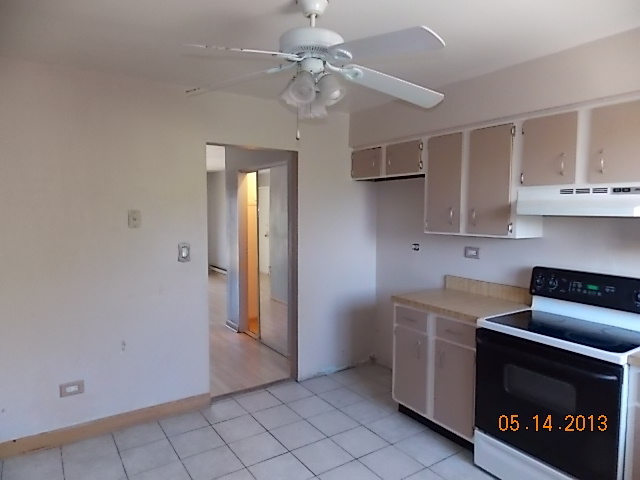 4154 Central Road, Unit 2N Glenview, IL 60025 - Photo 6 of 10