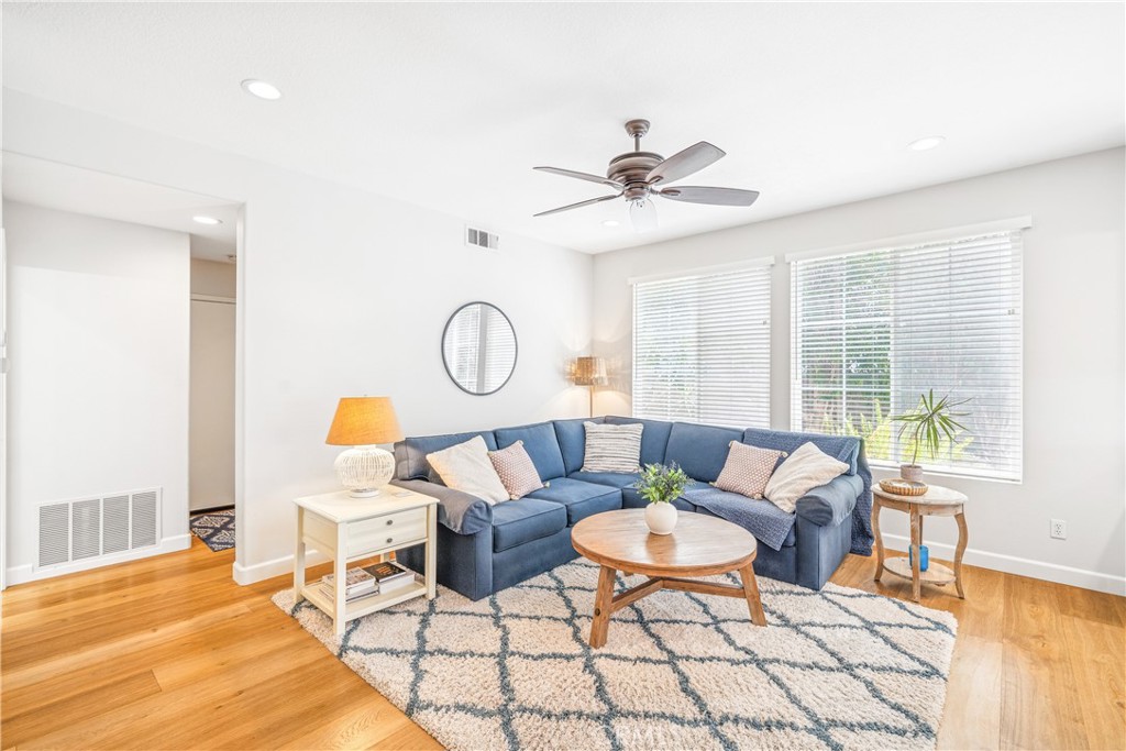 22681 Maplewood Mission Viejo, CA 92692 - Photo 12 of 71