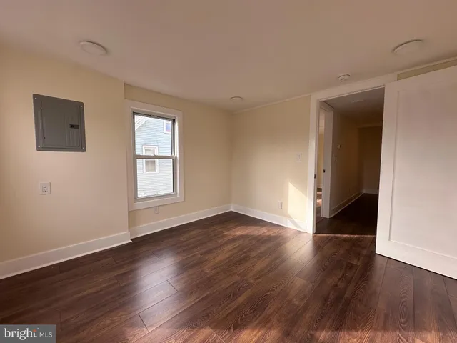 $3,600 | 1019 North Broad Street, Woodbury, NJ 08096