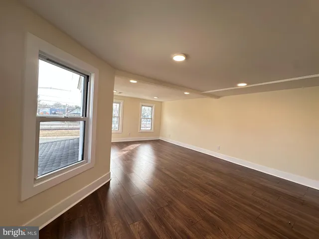 $3,600 | 1019 North Broad Street, Woodbury, NJ 08096