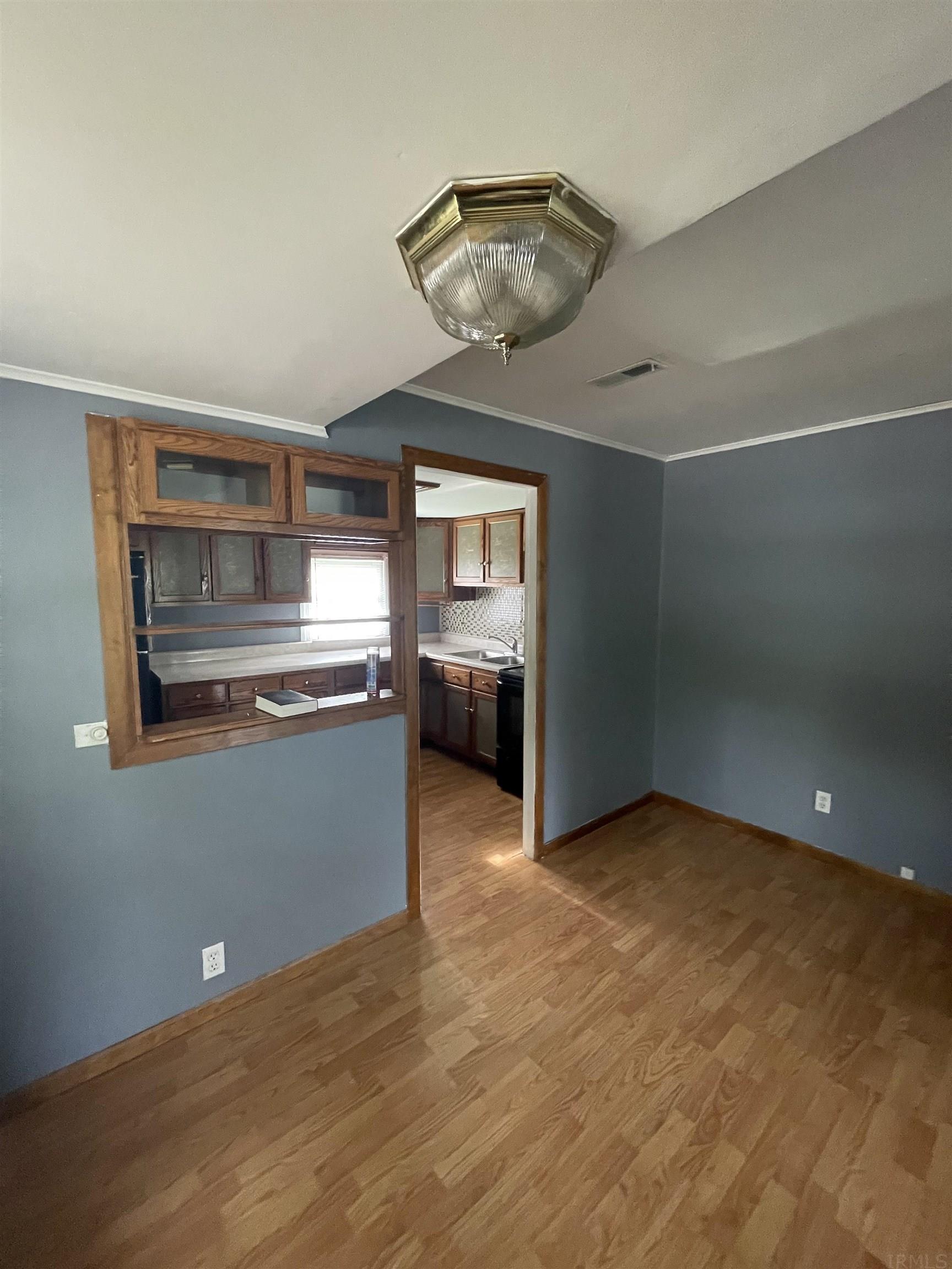 490 Ruth Street Huntington, IN 46750 - Photo 10 of 14 Gallery Image 10