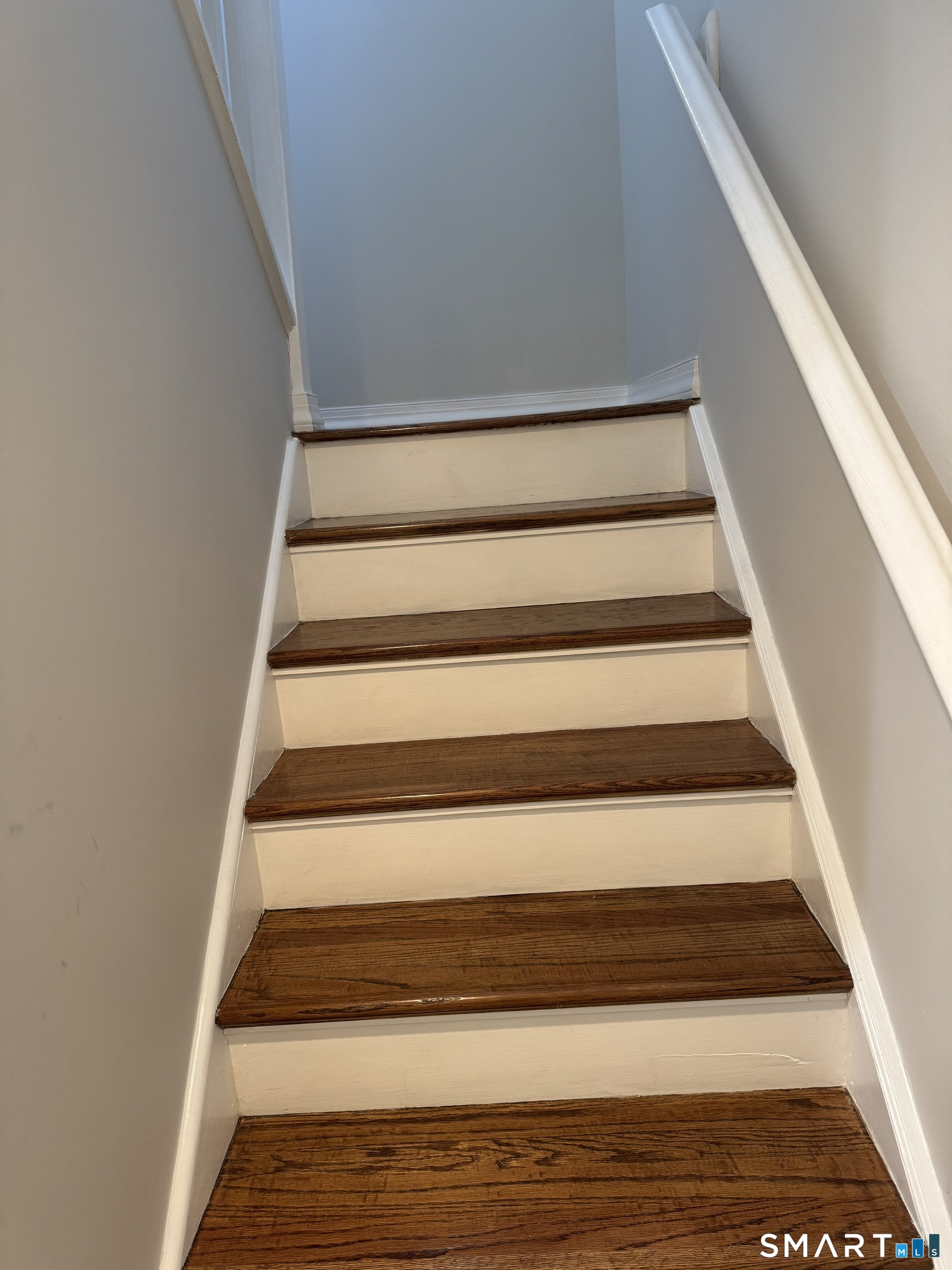 355 Ledge Drive, Unit 355 Torrington, CT 06790 - Photo 14 of 34 a view of entryway