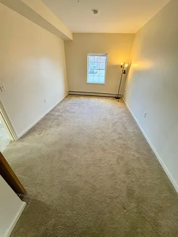 $1,800 | 18 Harbor Avenue, Unit 103, Nashua, NH 03060