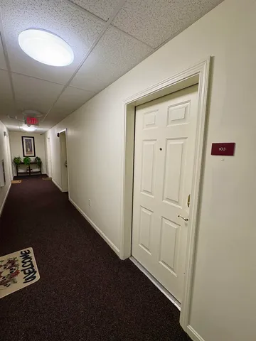 $1,800 | 18 Harbor Avenue, Unit 103, Nashua, NH 03060