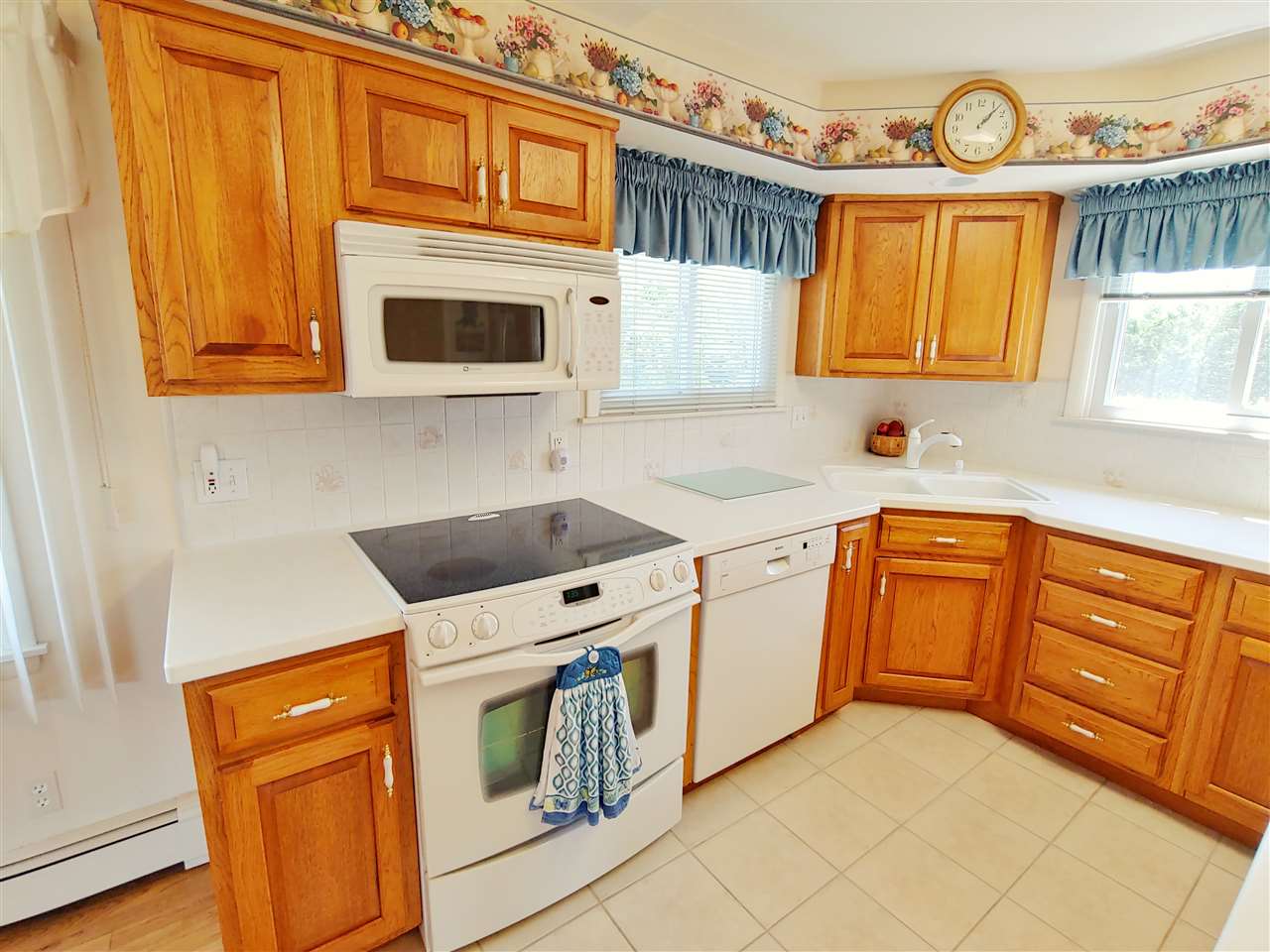 2635 Lone Road Freeland, MI 48623 - Photo 16 of 67