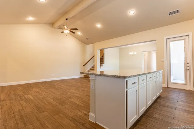 $3,175 | 128 Elizabeth Place, San Antonio, TX 78209