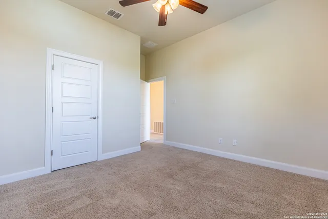 $3,175 | 128 Elizabeth Place, San Antonio, TX 78209