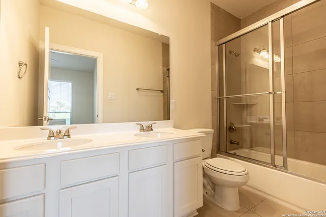 $3,175 | 128 Elizabeth Place, San Antonio, TX 78209