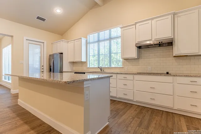 $3,175 | 128 Elizabeth Place, San Antonio, TX 78209