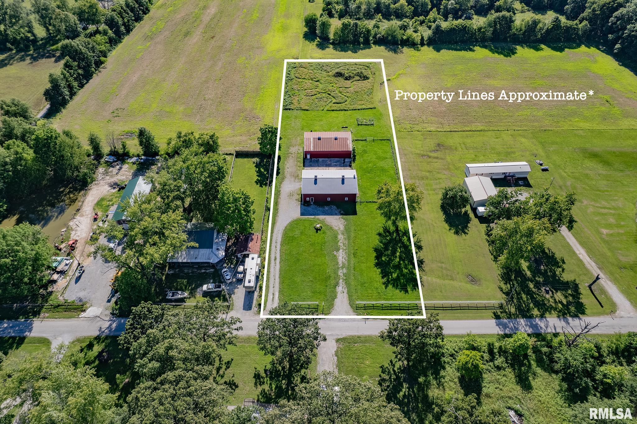2695 Norton Road Odin, IL 62870 - Photo 4 of 24