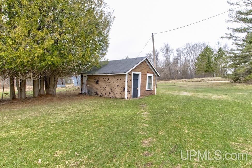 6193 G5 Road Escanaba, MI 49829 - Photo 29 of 36