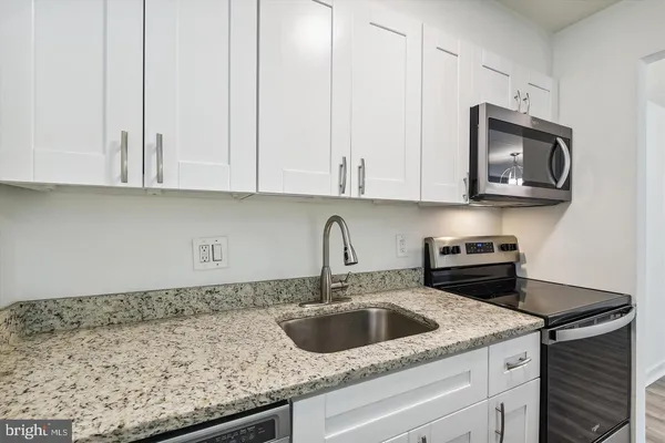 $2,250 | 112 West Barre Street, Unit R 44, Baltimore, MD 21201