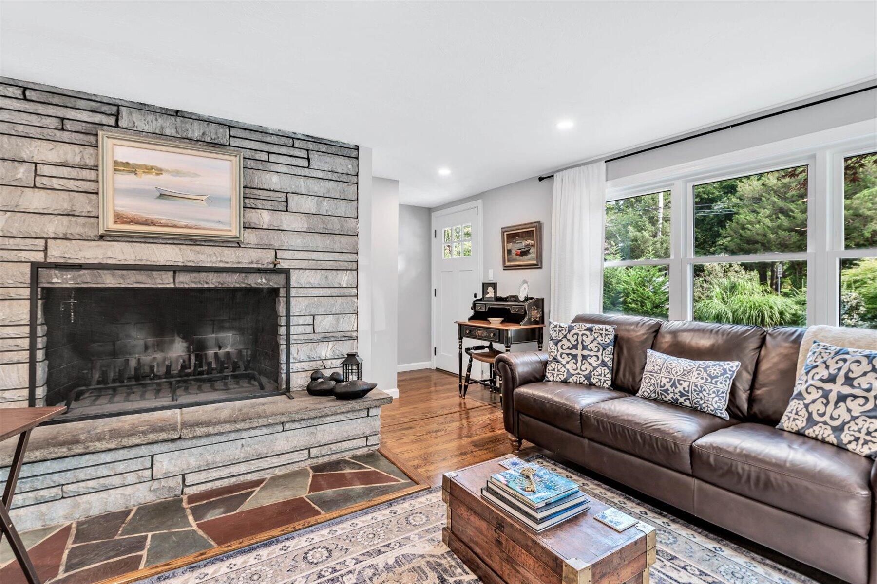 770 County Road Pocasset, MA 02559 - Photo 10 of 89 052-IMGP2194
