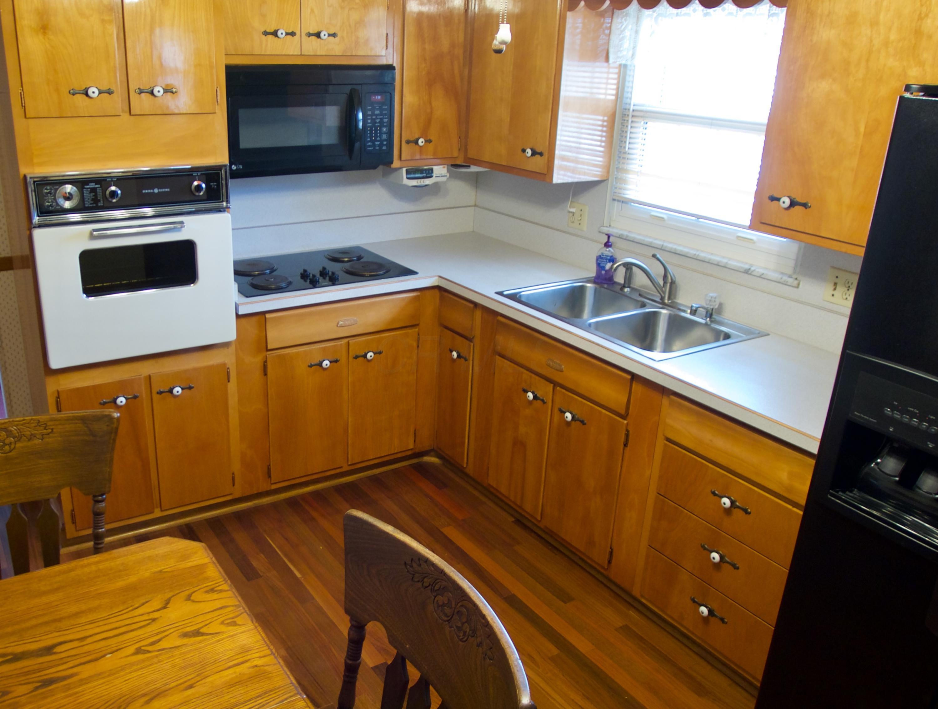 2961 Wicklow Road Columbus, OH 43204 - Photo 14 of 40 Gallery Image 14