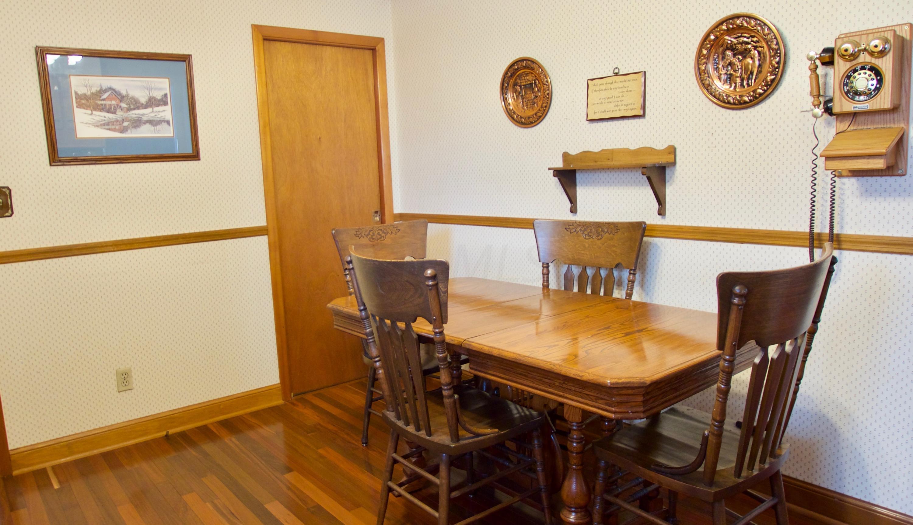 2961 Wicklow Road Columbus, OH 43204 - Photo 16 of 40 Gallery Image 16