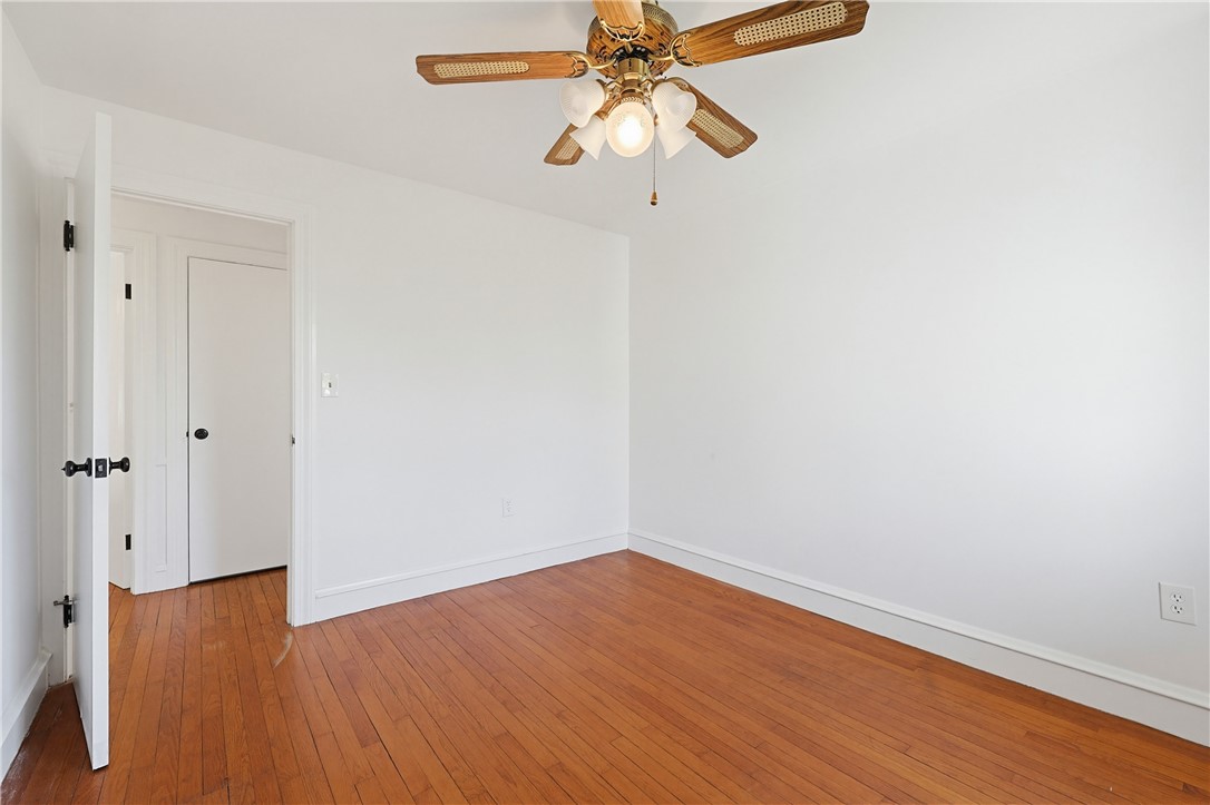 111 Beach Road Bristol, RI 02809 - Photo 12 of 17