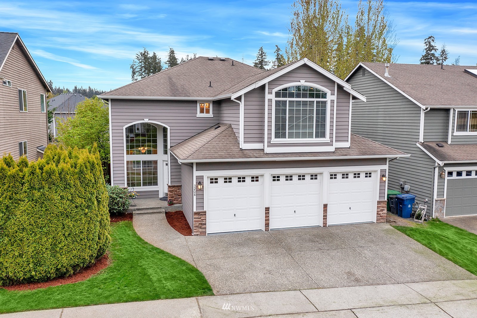 3208 186th Place Southeast Bothell, WA 98012 - Photo 1 of 20 Gallery Image 1