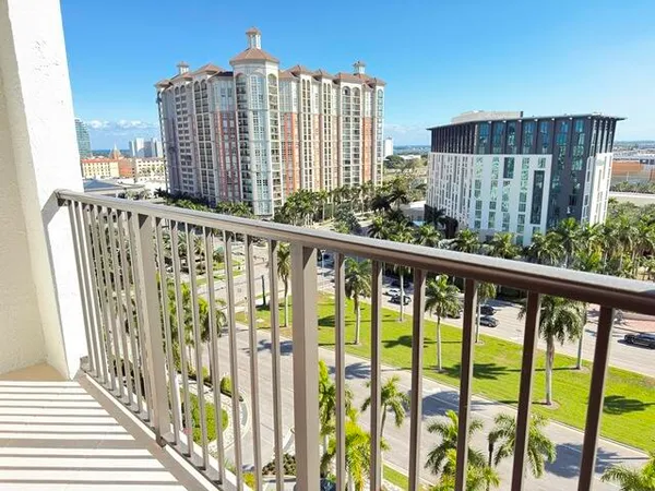 $3,950 | 651 Okeechobee Boulevard, Unit 1109, West Palm Beach, FL 33401