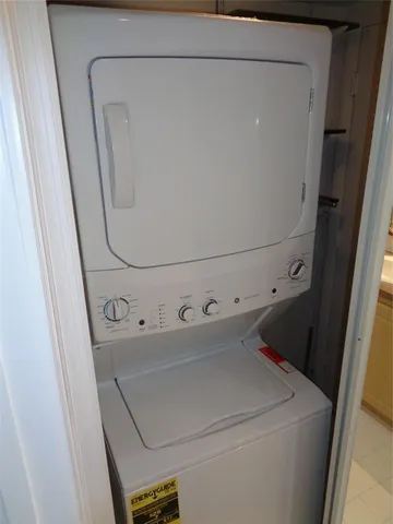 $2,150 | 4200 Crystal Lake Drive, Unit 313, Deerfield Beach, FL 33064