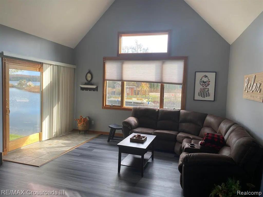 7527 Cove Road Hale, MI 48739 - Photo 4 of 12