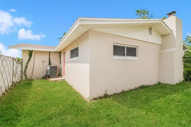 a view of a backyard of house