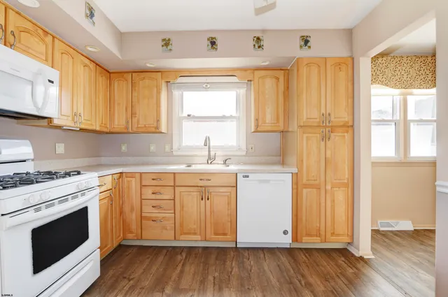 $449,000 | 1111 Furman Drive, Egg Harbor Township, NJ 08234