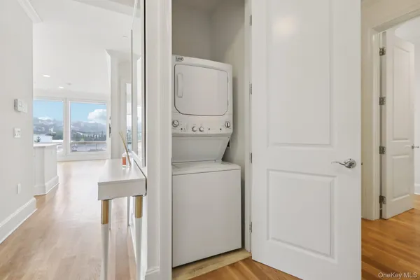 $1,550,000 | 11 River Street, Unit 201, Sleepy Hollow, NY 10591