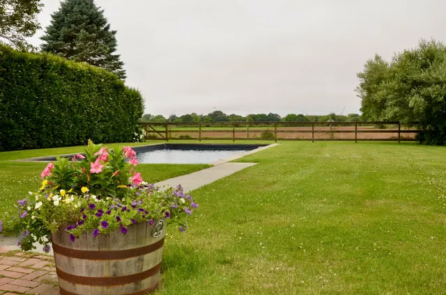 $6,595,000 | 26 Osborn Farm Lane, Wainscott, NY 11975