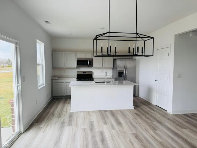 $2,300 | 18622 Walsh Way, Westfield, IN 46074