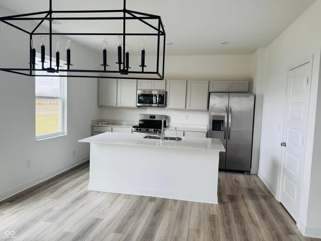 $2,300 | 18622 Walsh Way, Westfield, IN 46074