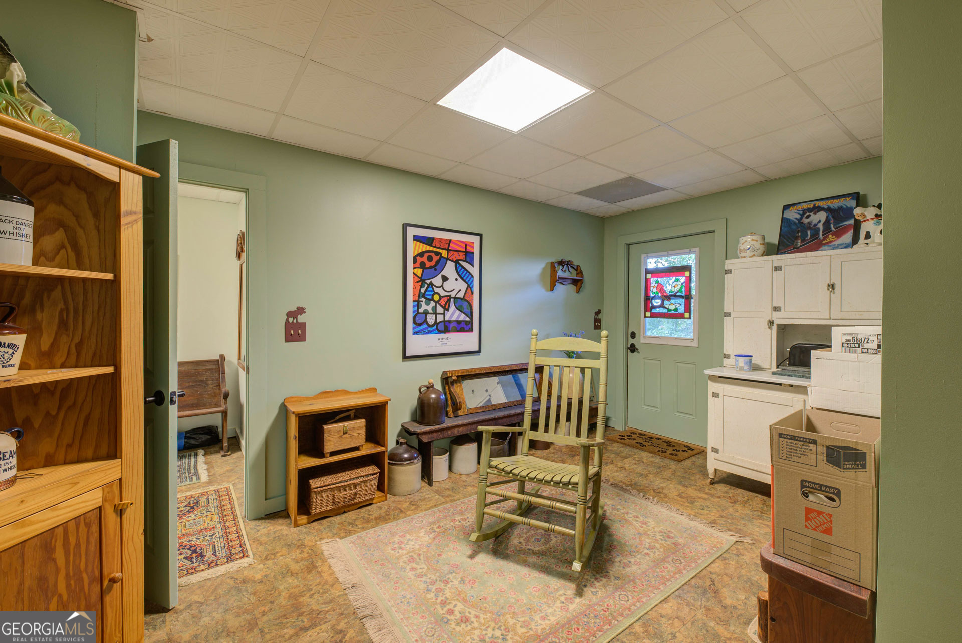 38 Old Blue Trail Tiger, GA 30576 - Photo 60 of 72 a living room with furniture a piano and a flat screen tv