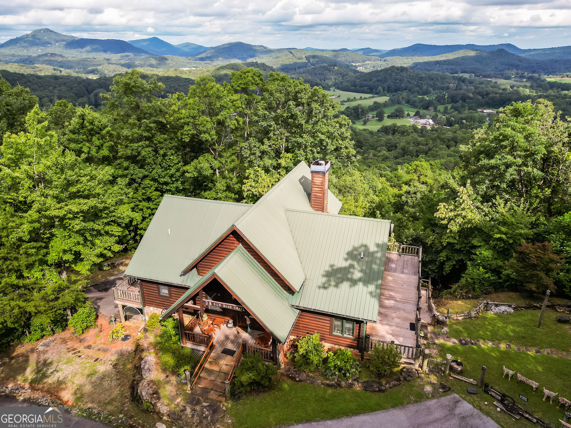 38 Old Blue Trail Tiger, GA 30576 - Photo 6 of 72 an aerial view of a house with a yard