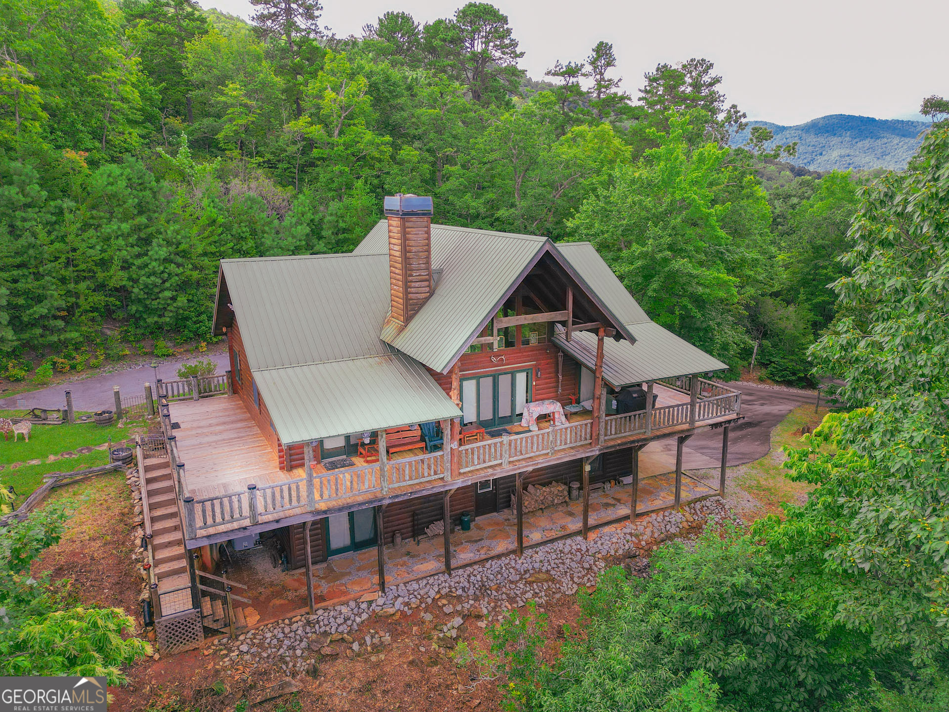 38 Old Blue Trail Tiger, GA 30576 - Photo 8 of 72 an aerial view of a house with a yard
