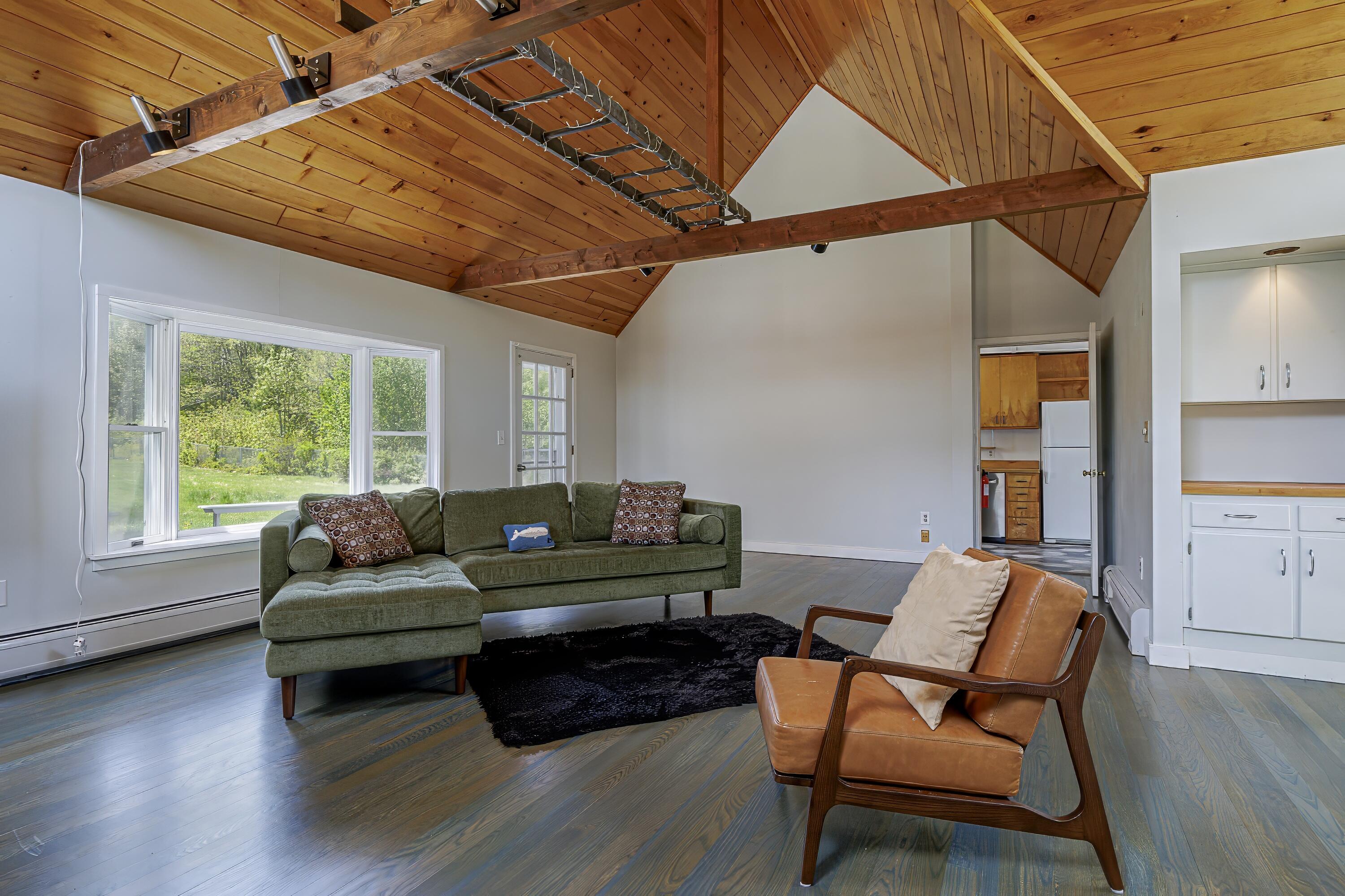 898 Bay Road Brooklin, ME 04616 - Photo 12 of 44 898BayRoad_DTP_011