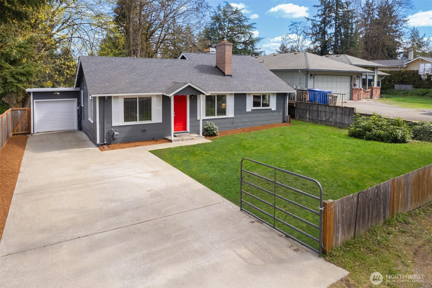 812 Reiten Road Kent, WA 98030 - Photo 1 of 36