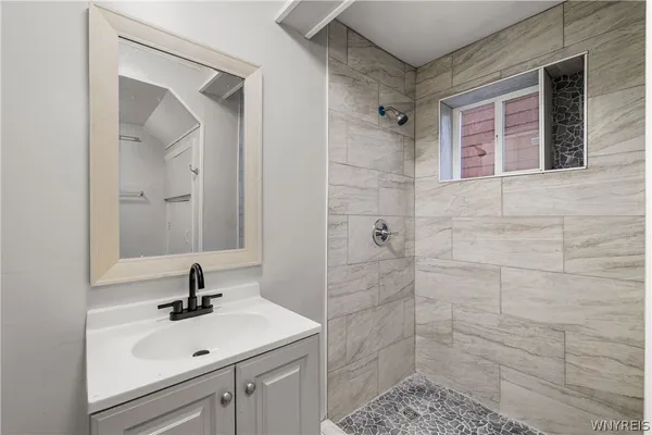 $189,999 | 26 Date Avenue, Lackawanna, NY 14218